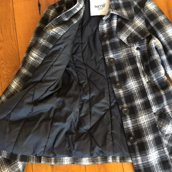 🎉HP🎉Medium Black & White Pea coat - Picture 4 of 5